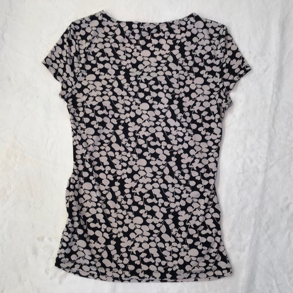 Short Sleeve Top - Picture 4 of 4